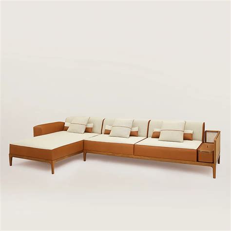 sofa new hermes.